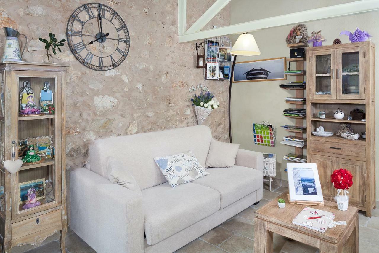 La Casa Sul Lago Posta Fibreno ภายนอก รูปภาพ